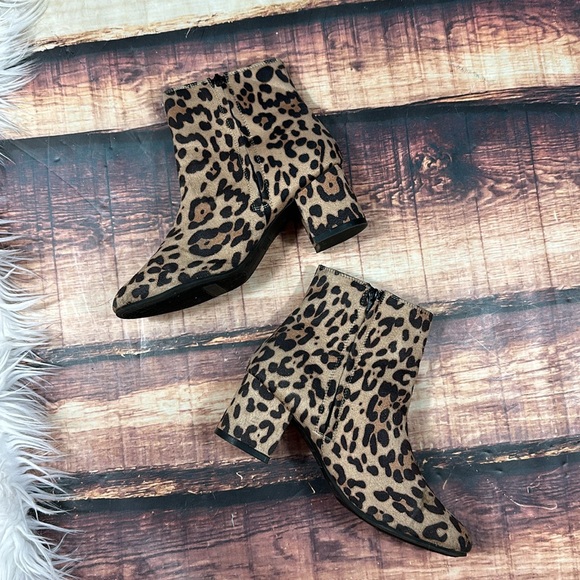 Leopard Booties - Picture 5 of 8